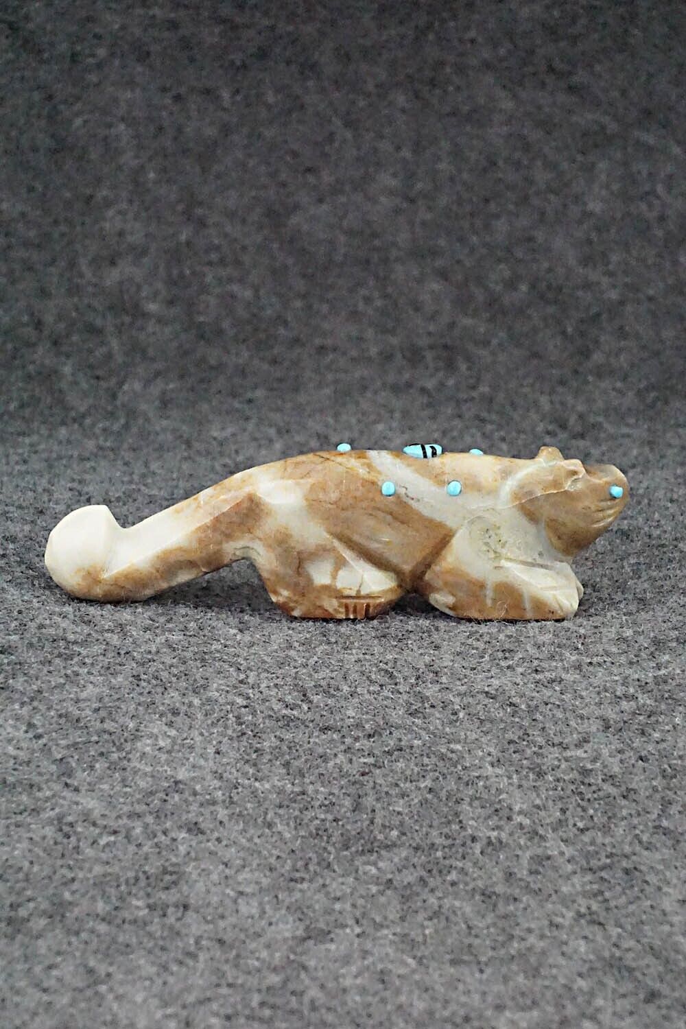 Mountain Lion Zuni Fetish Carving - Danette Laate