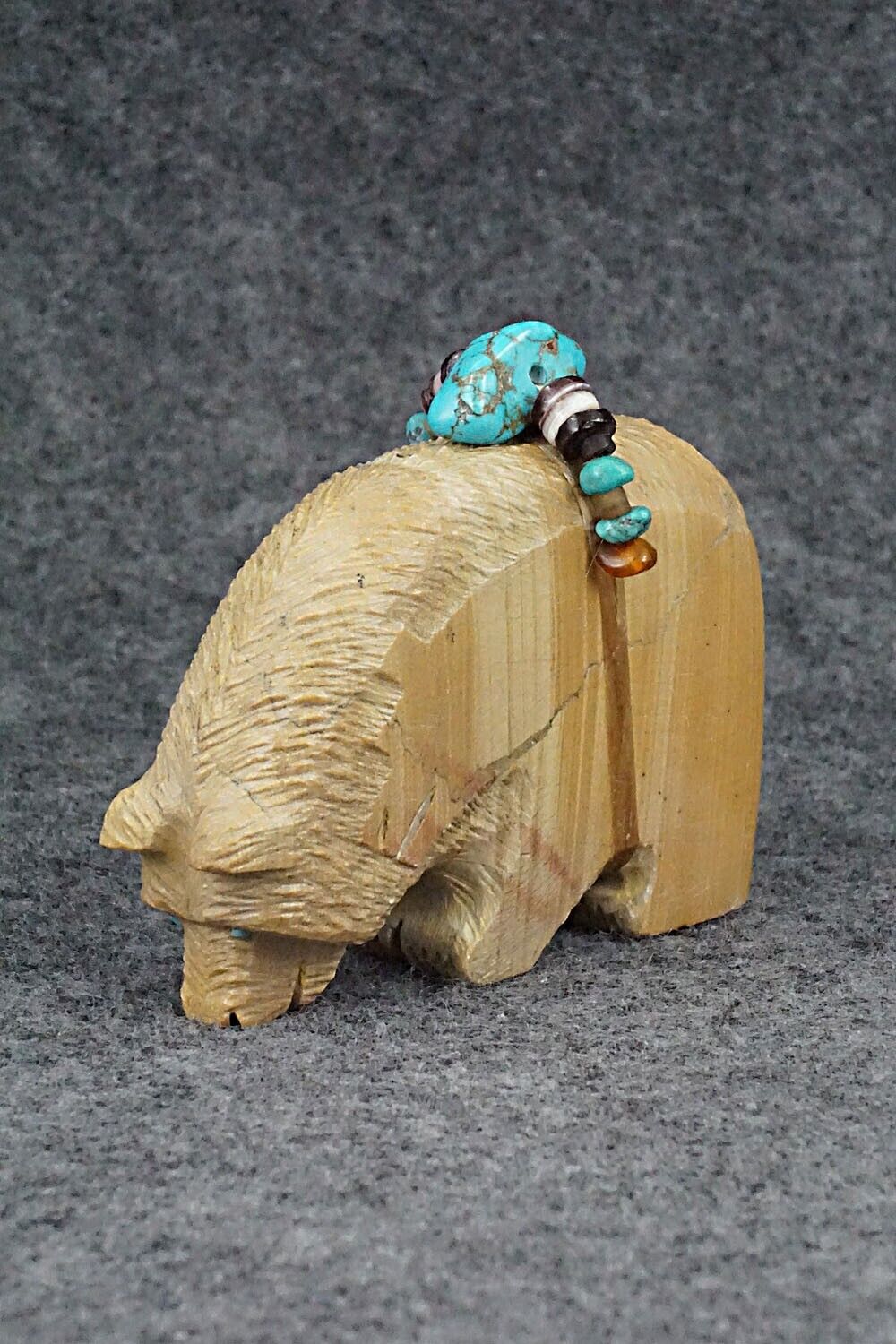 Bear Zuni Fetish Carving - Douglas Martza