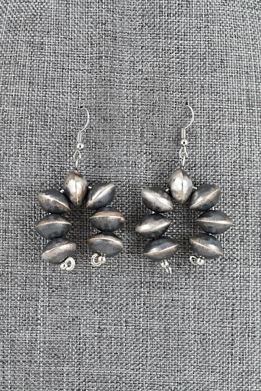 Sterling Silver Navajo Pearl Earrings - Ashanti Nez