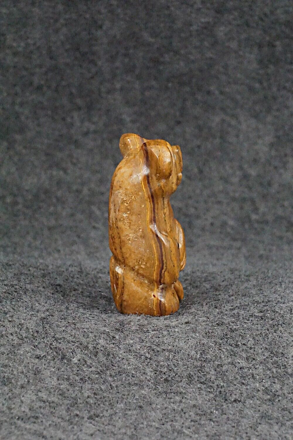 Bear Zuni Fetish Carving - Reynold Lunasee