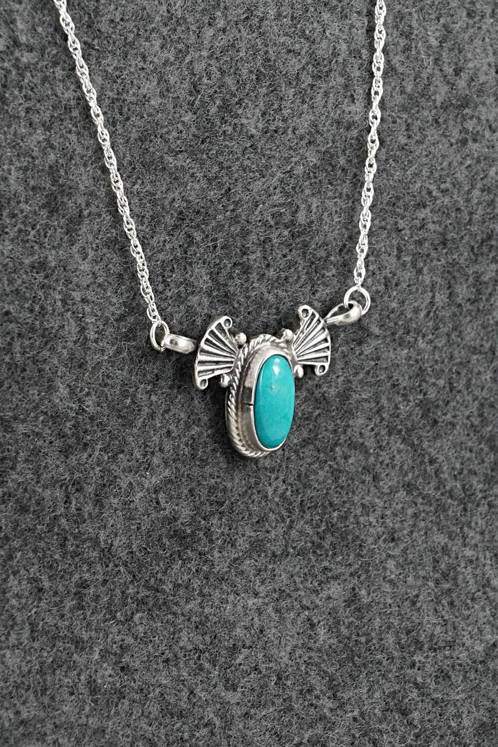 Turquoise & Sterling Silver Necklace - Verley Betone