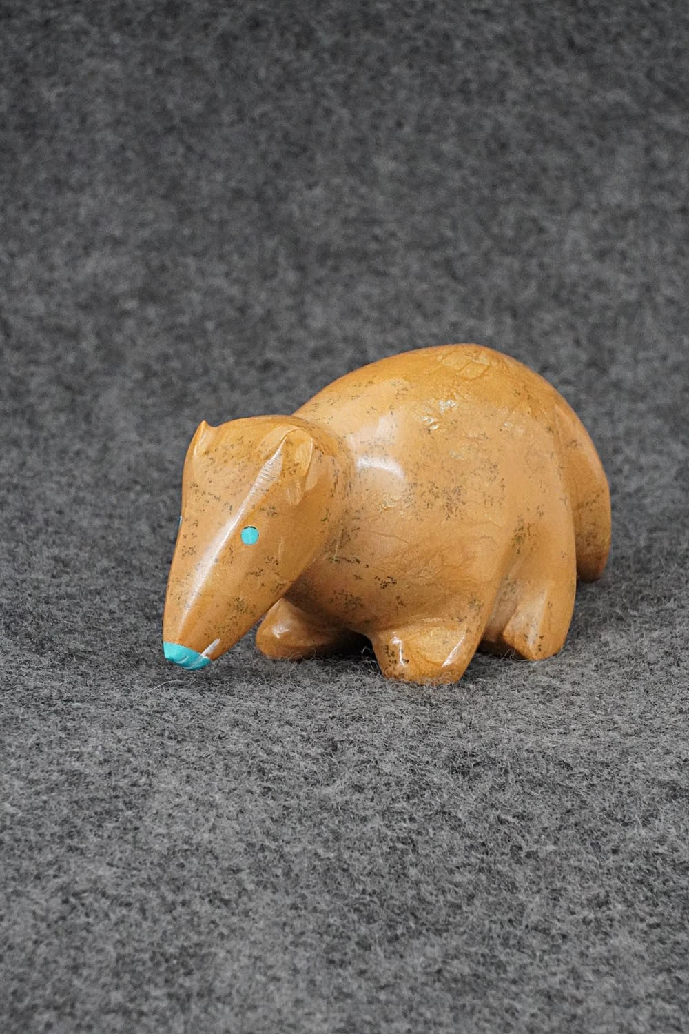 Anteater Zuni Fetish Carving - Enrike Leekya