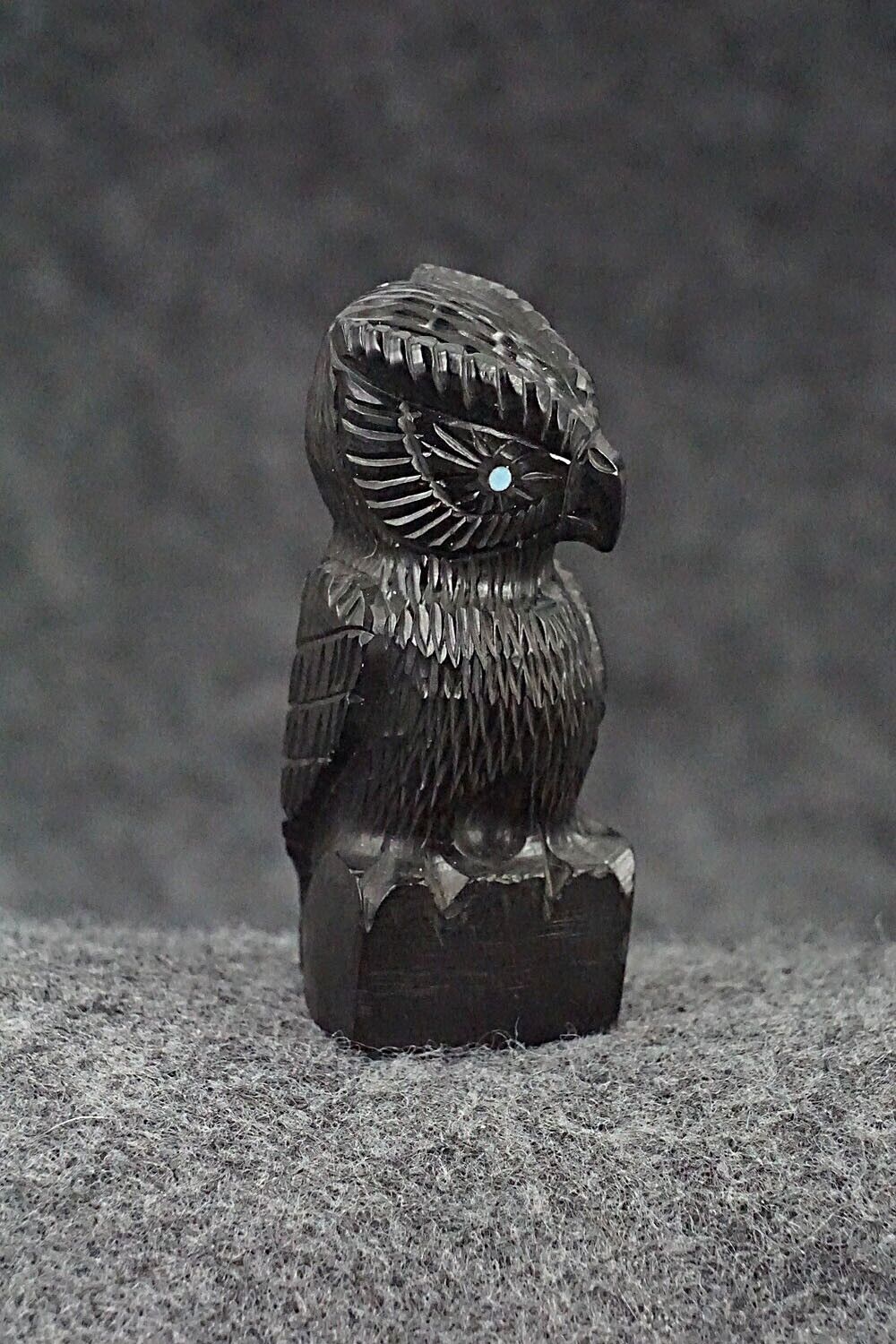 Owl Zuni Fetish Carving - Chris Peina