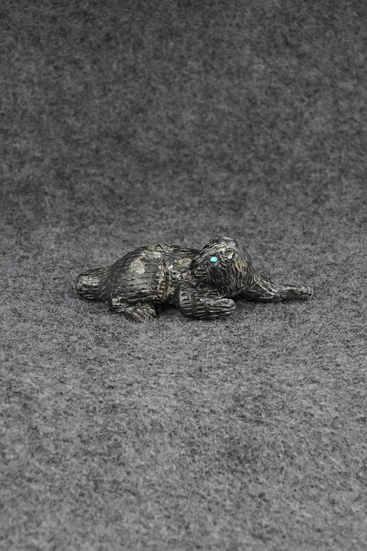 Mountain Lion Zuni Fetish Carving - Lance Cheama