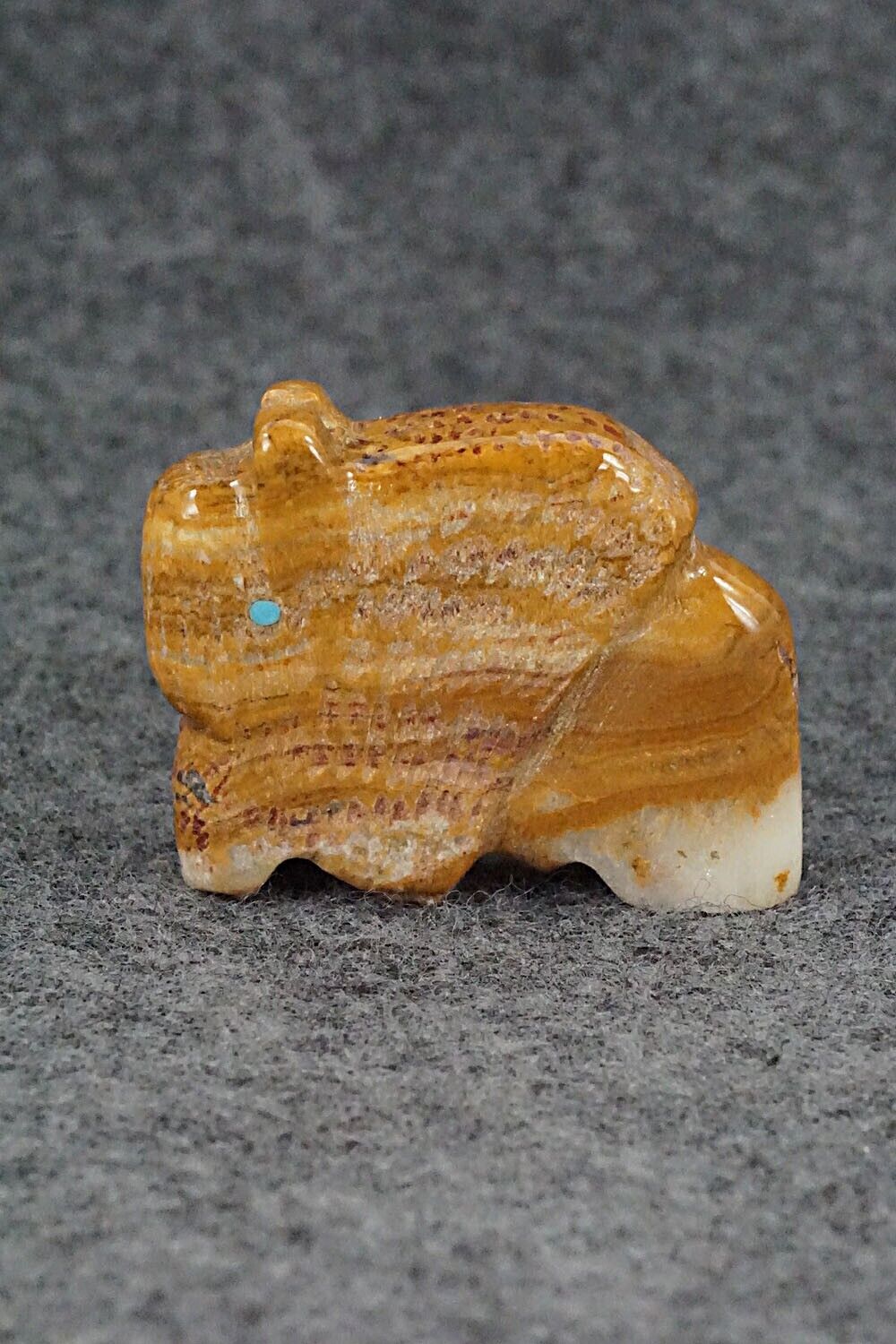 Buffalo Zuni Fetish Carving - Danny Lonjose