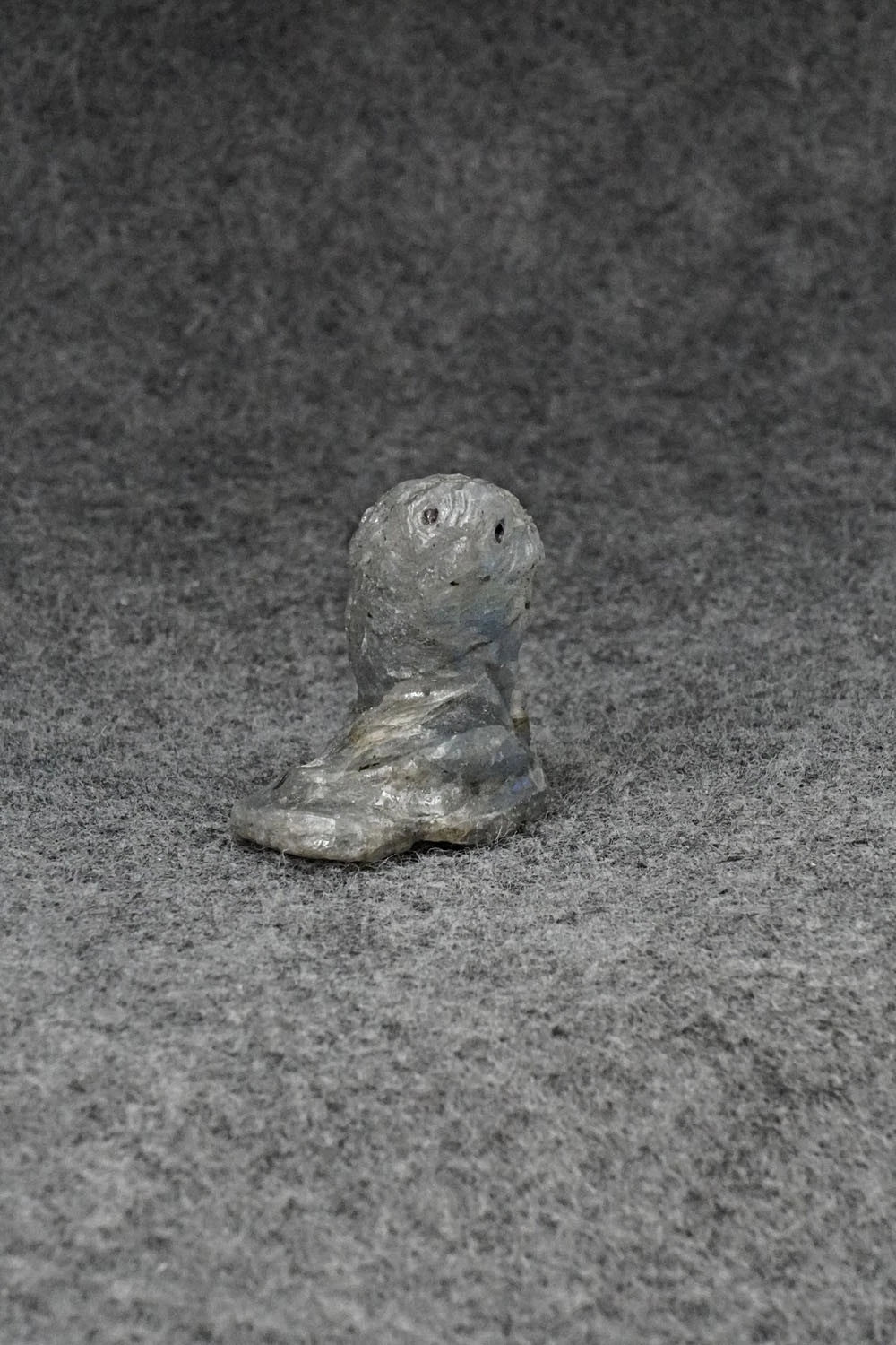 Owl Zuni Fetish Carving - Ruben Najera