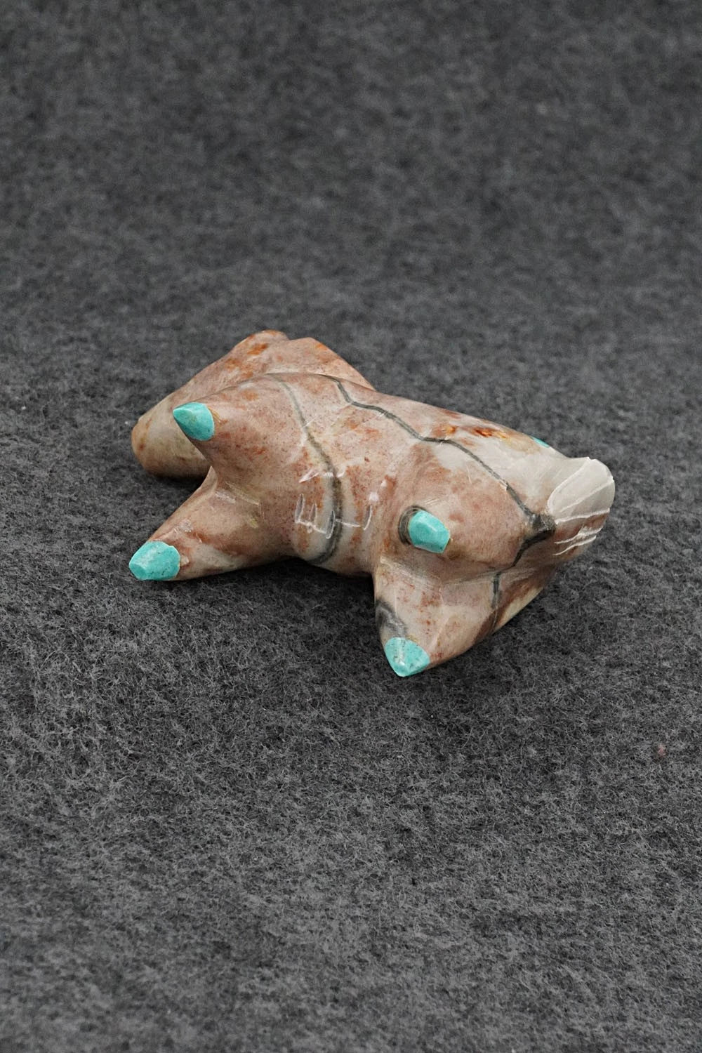 Horse Zuni Fetish Carving - Enrike Leekya