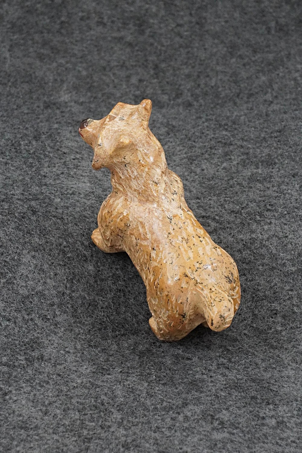Bobcat Zuni Fetish Carving - Freddie Leekya