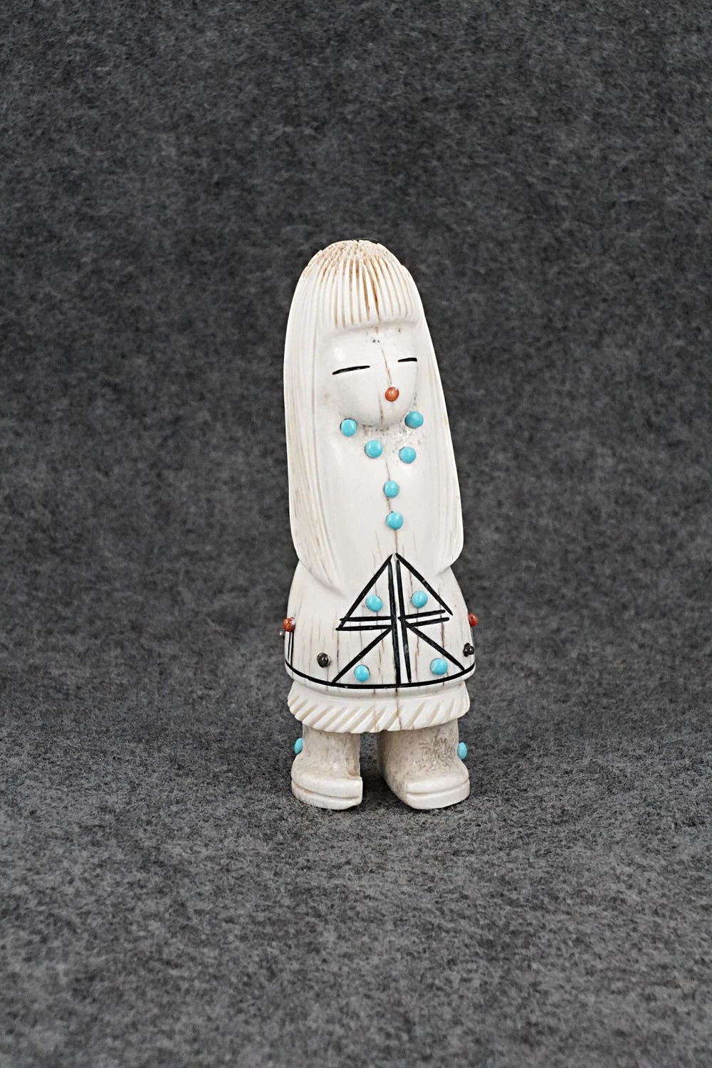 Corn Maiden Zuni Fetish Carving - Claudia Peina