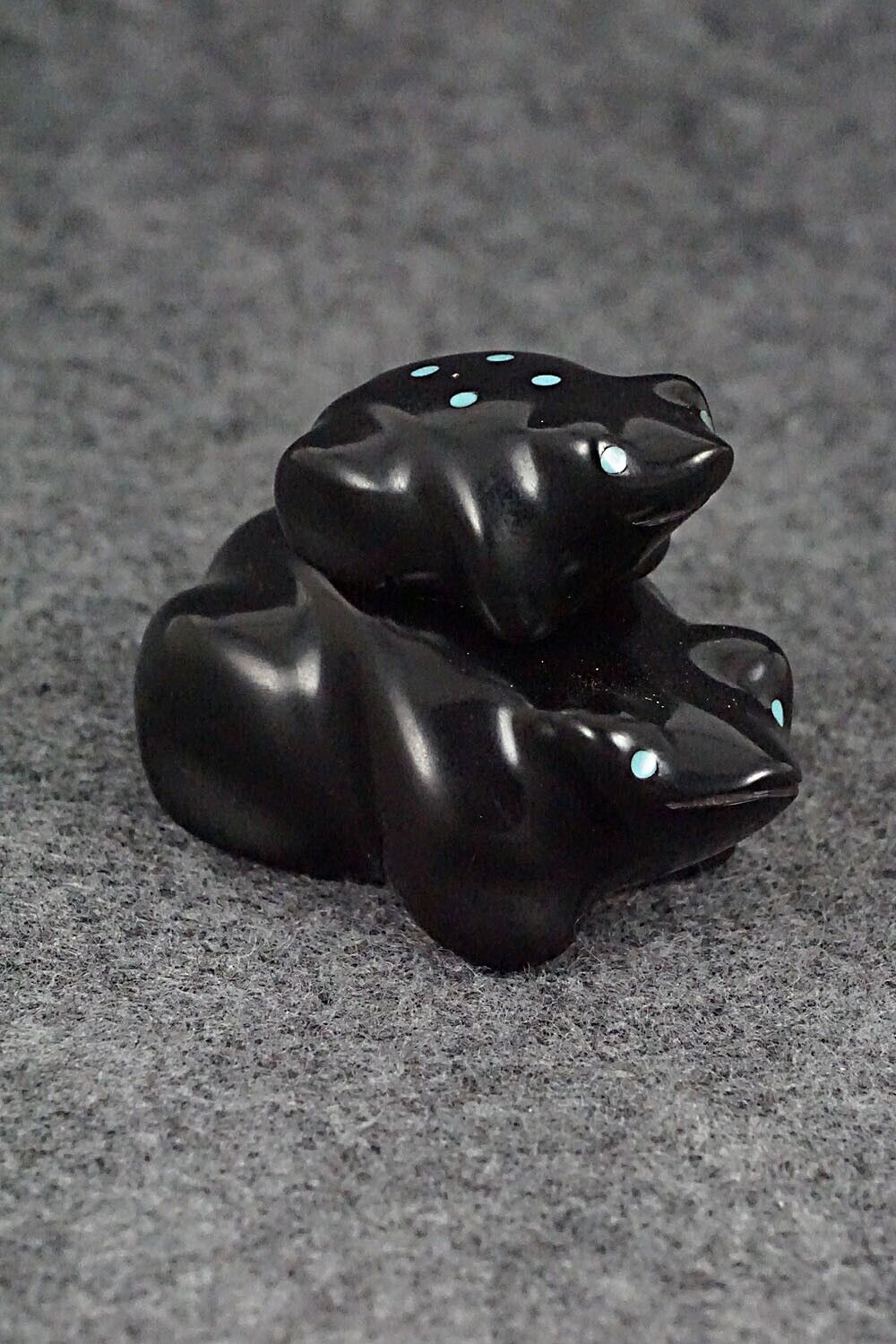 Frogs Zuni Fetish Carving - Herbert Halate