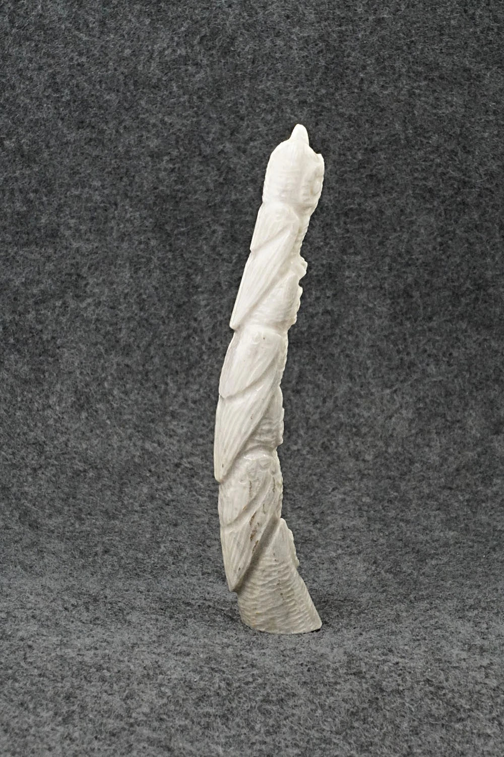 Owl Zuni Fetish Carving - Maxx Laate