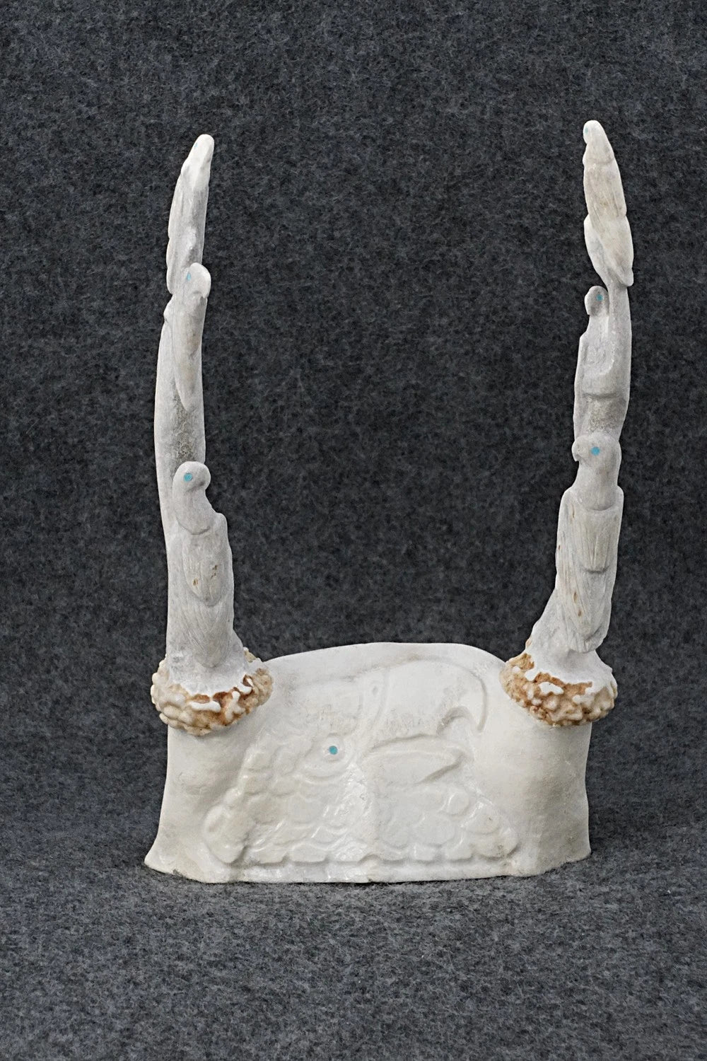 Eagle Zuni Fetish Carving - Maxx Laate