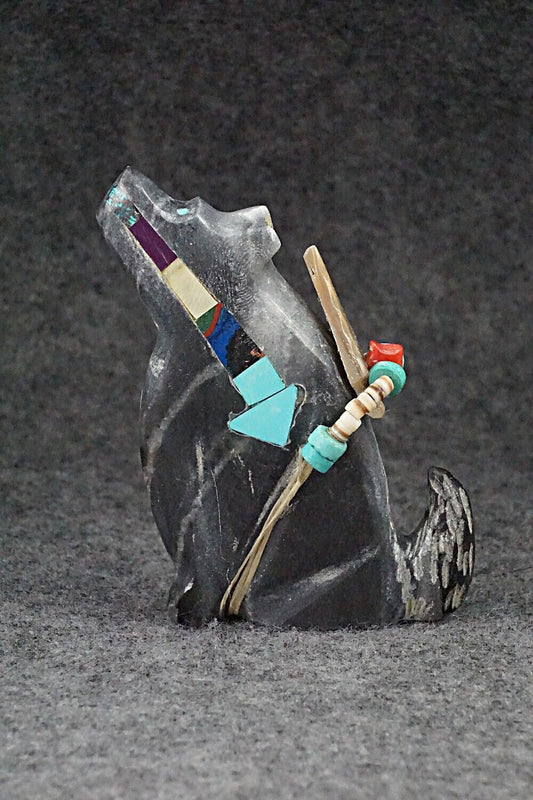 Wolf Zuni Fetish Carving - Rodney Laiwakete