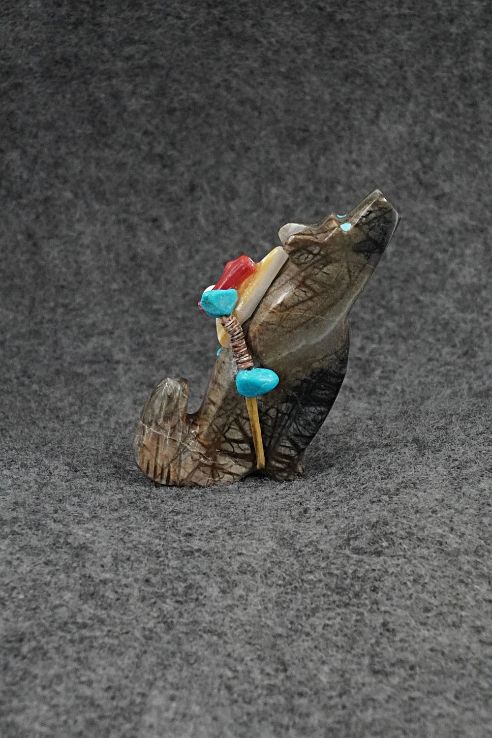 Wolf Zuni Fetish Carving - Rodney Laiwakete