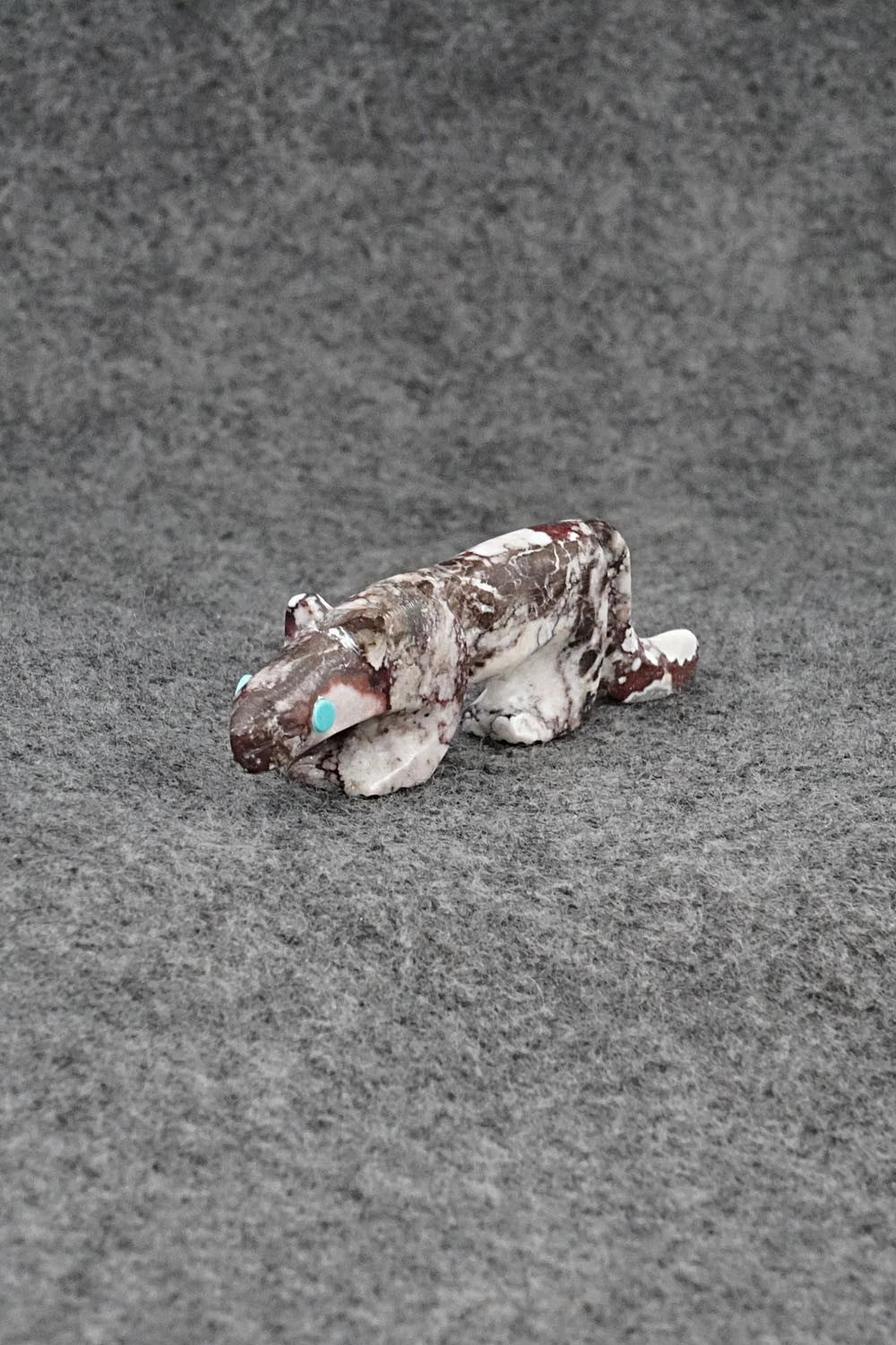 Mountain Lion Zuni Fetish Carving - Ronnie Lunasee