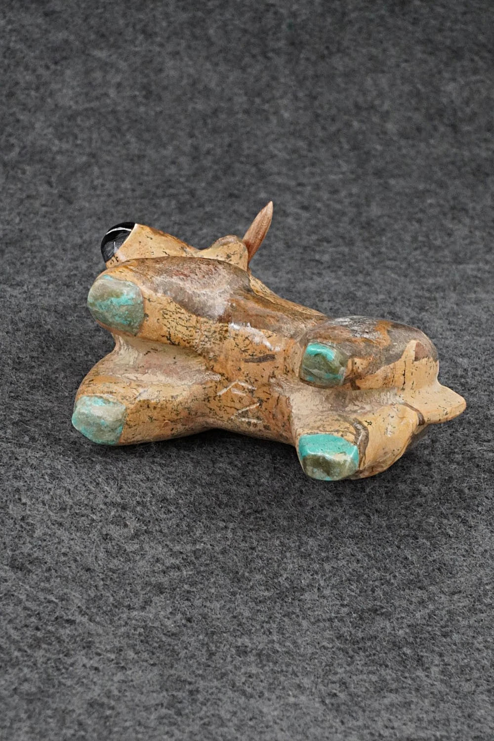 Bull Zuni Fetish Carving - Freddie Leekya