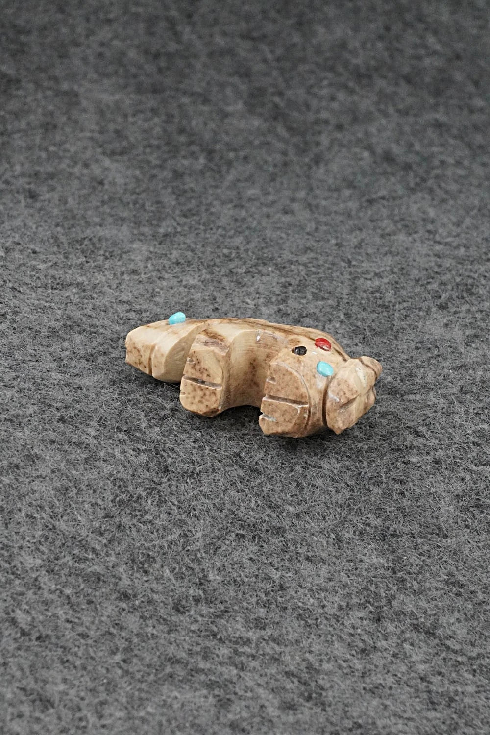 Horse Zuni Fetish Carving - Dannette Laate