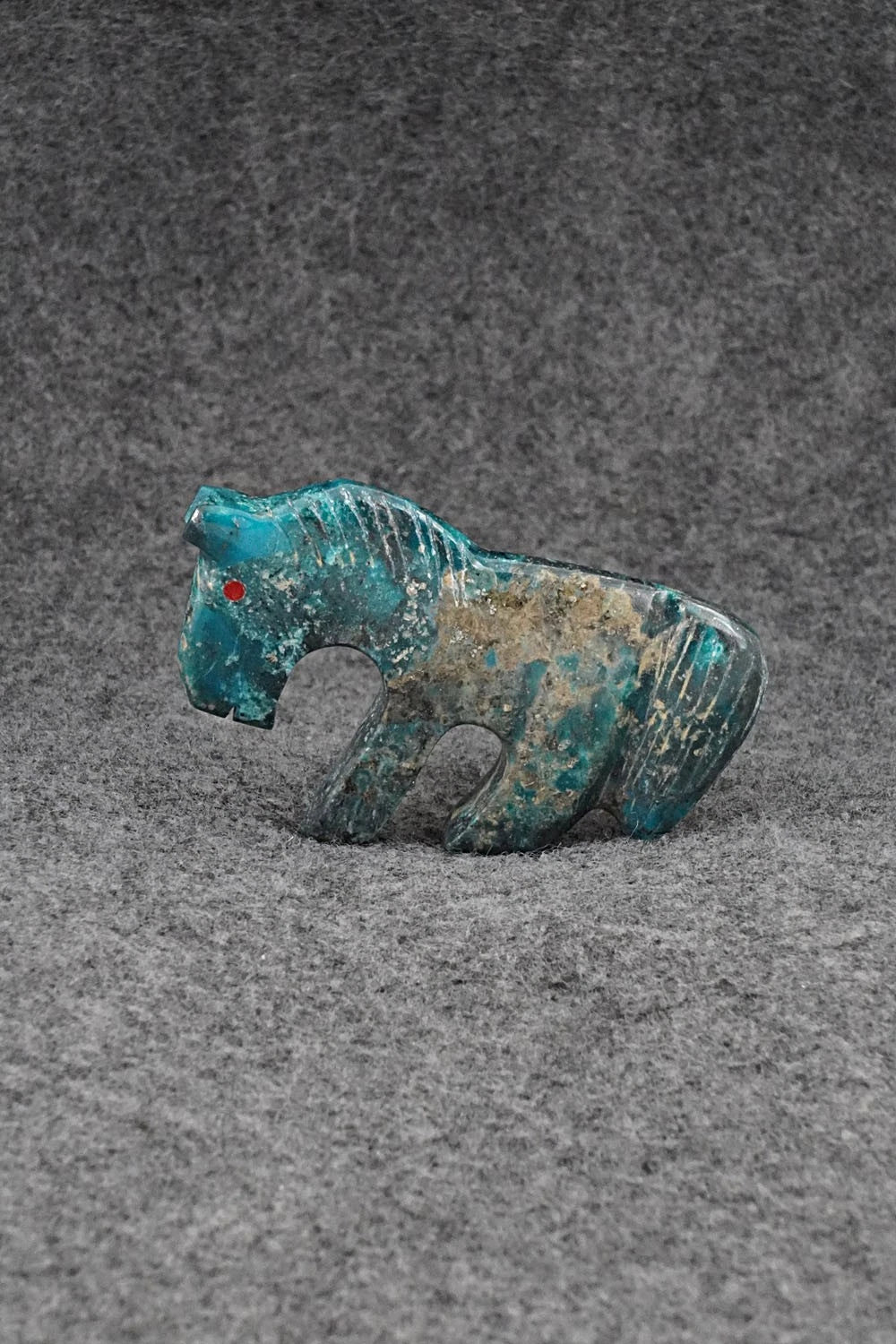 Horse Zuni Fetish Carving - Kenric Laiwakete