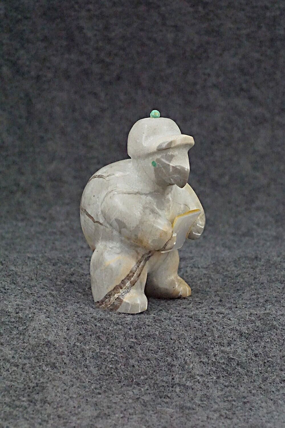 Turtle Zuni Fetish Carving - Enrike Leekya