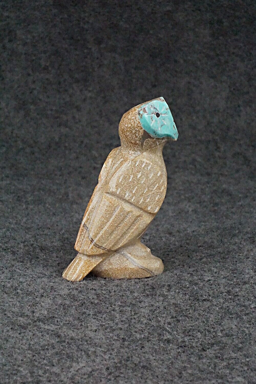 Owl Zuni Fetish Carving - Enrike Leekya