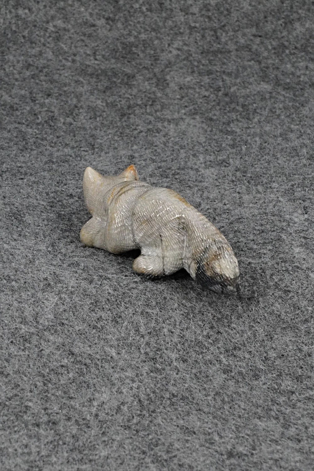 Badger Zuni Fetish Carving - Randy Lucio