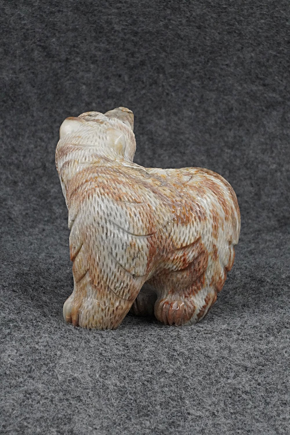 Bear Zuni Fetish Carving - Terrance Panteah
