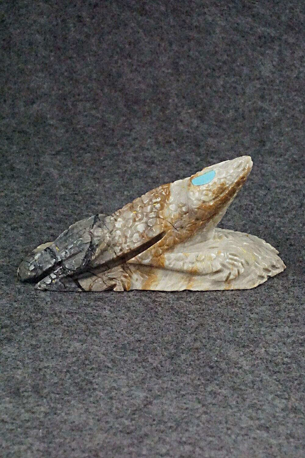 Lizard Zuni Fetish Carving - Ben Kaamasee