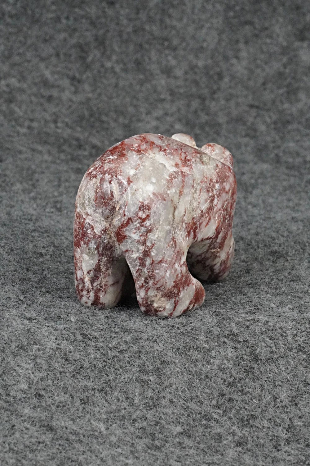 Bear Zuni Fetish Carving - Rick Kallestewa