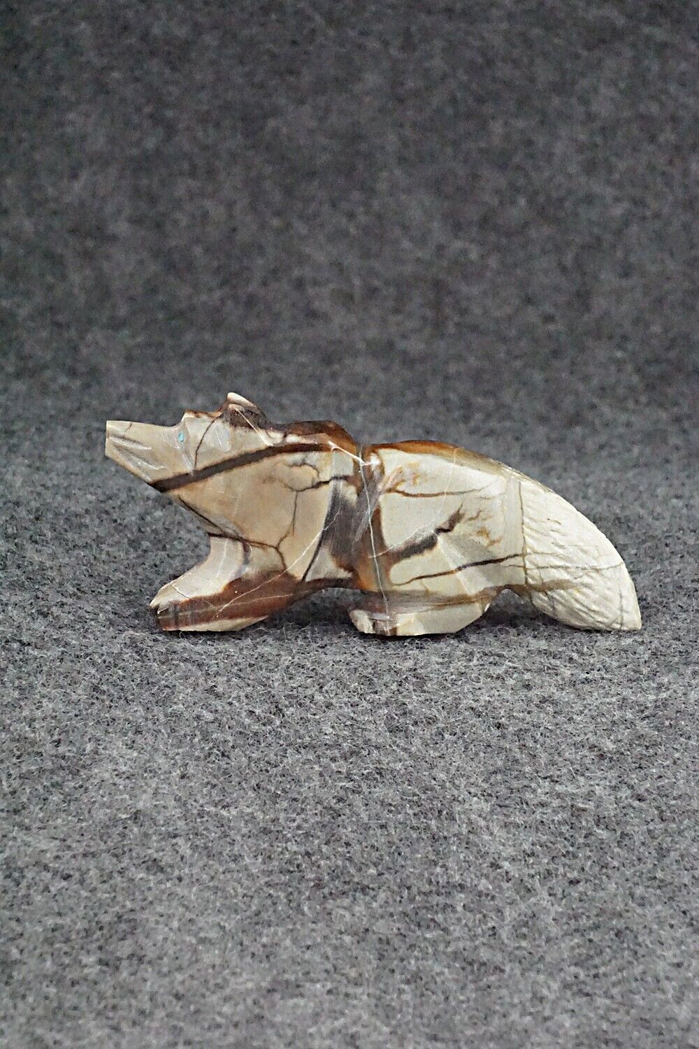 Wolf Zuni Fetish Carving - Tony Mackel