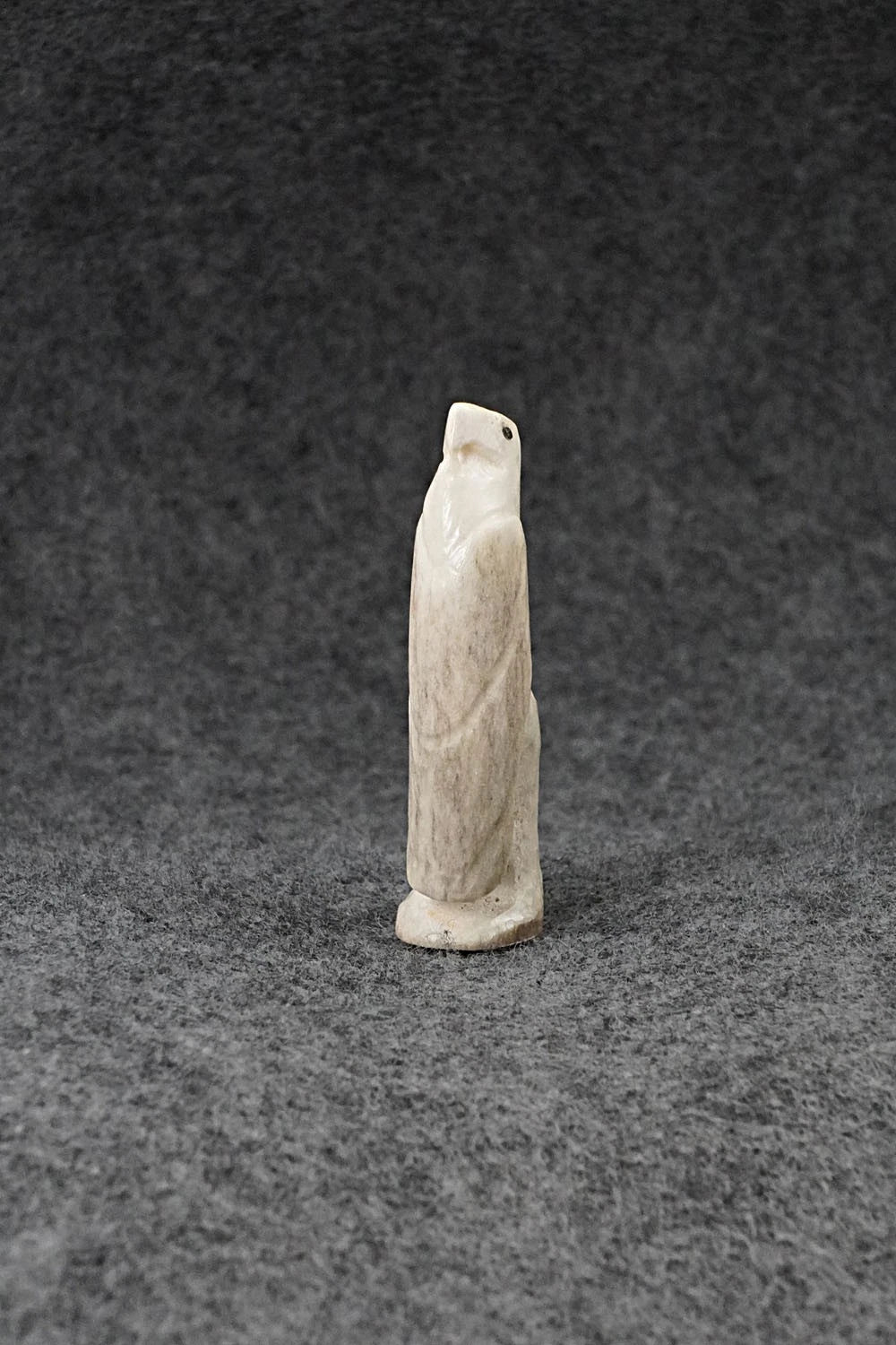 Eagle Zuni Fetish Carving - Maxx Laate