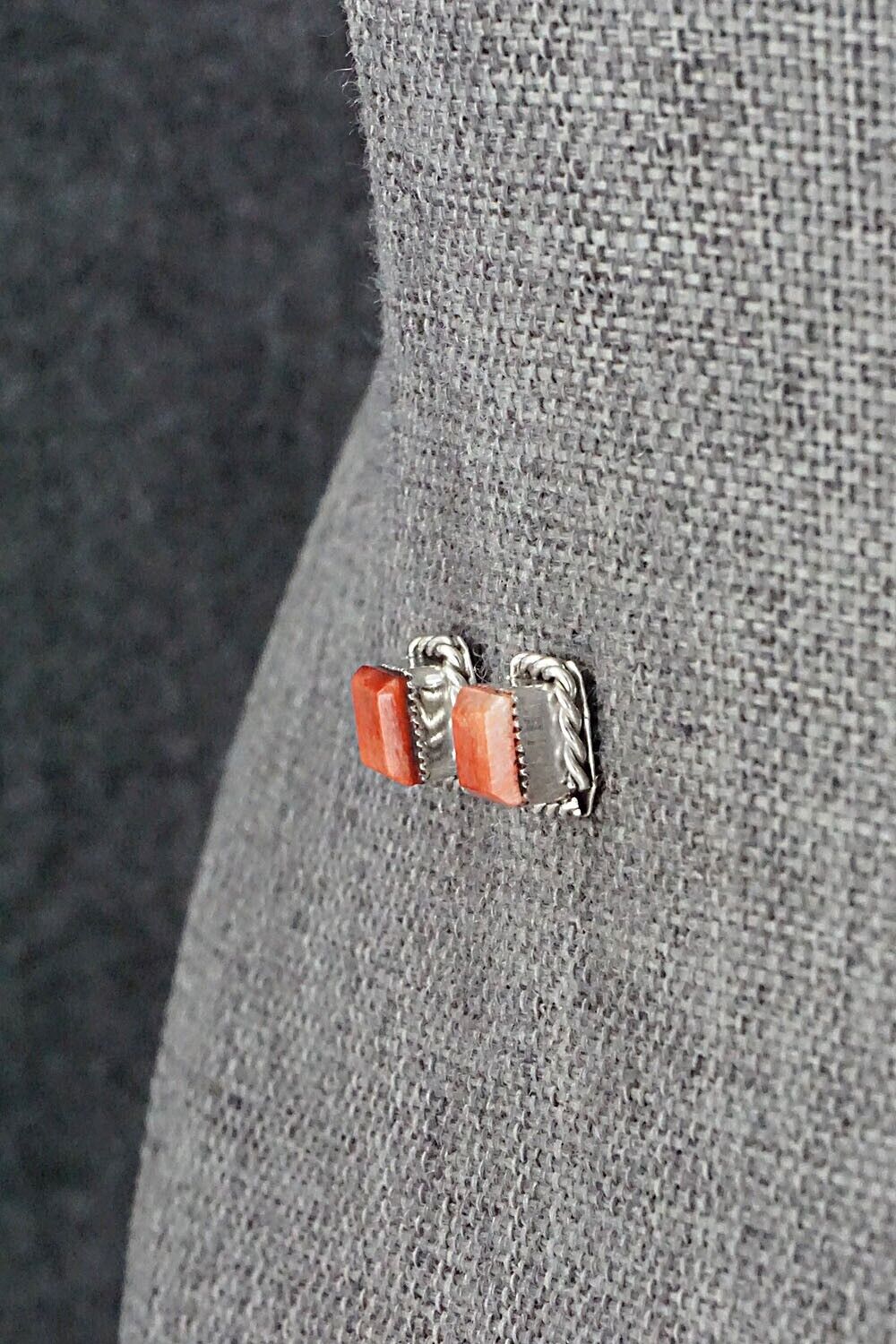 Spiny Oyster & Sterling Silver Earrings - Leander Cachini