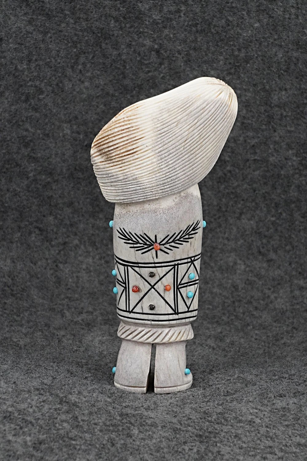 Corn Maiden Zuni Fetish Carving - Claudia Peina