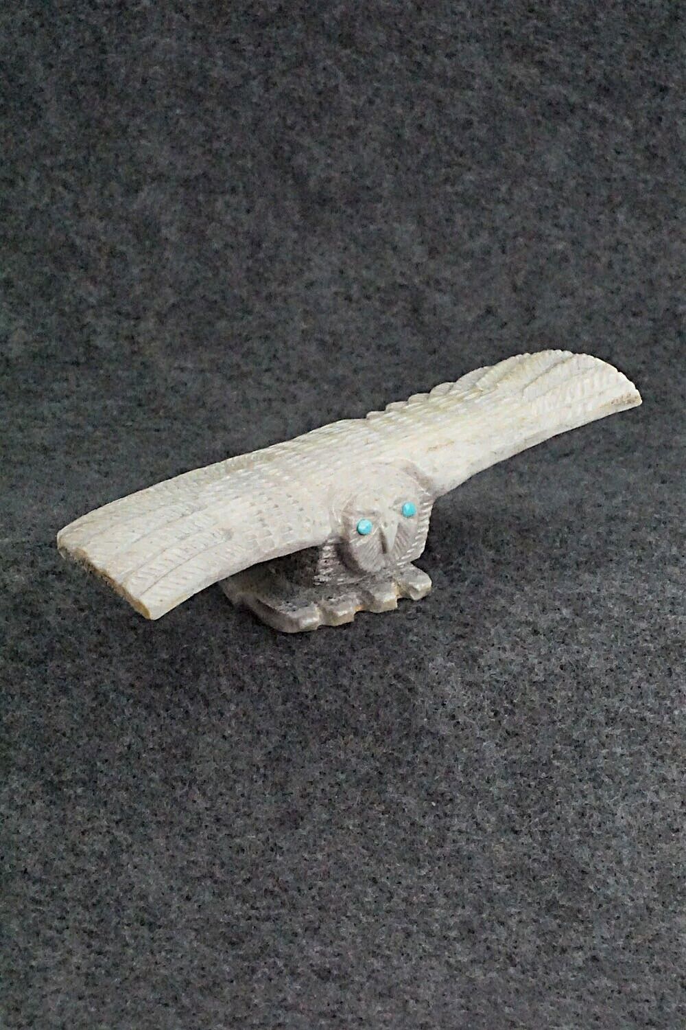 Owl Zuni Fetish Carving - Garrick Weeka