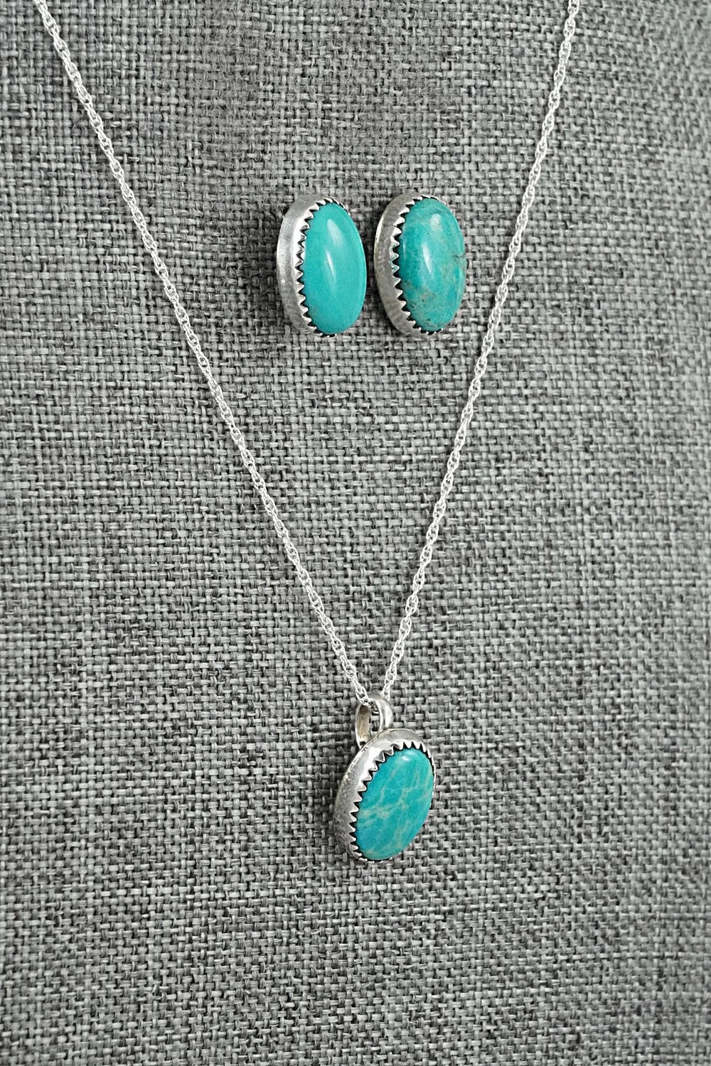 Turquoise & Sterling Silver Necklace Set - Murray Hannaweeka