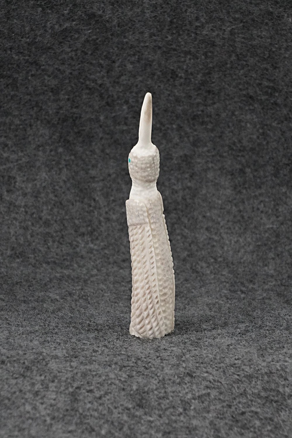 Bird Zuni Fetish Carving - Todd Lowsayate