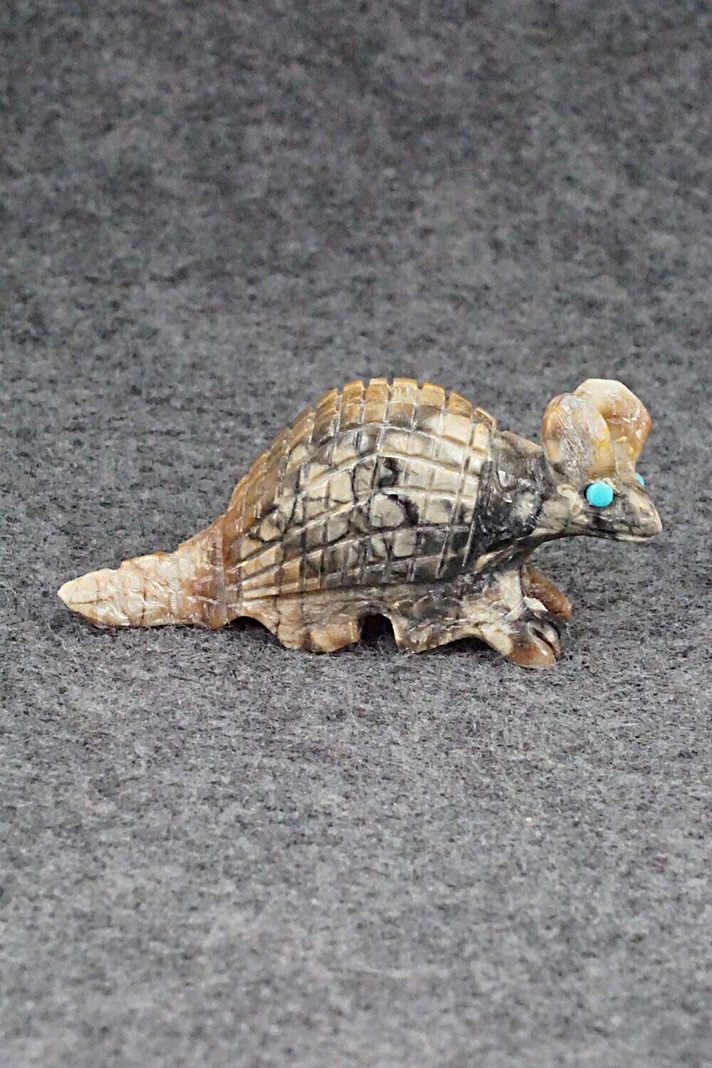 Armadillo Zuni Fetish Carving - Dana Malani