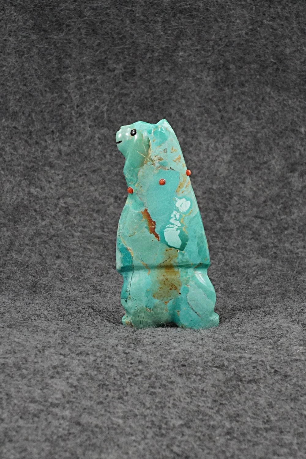 Bear Zuni Fetish Carving - Claudia Peina