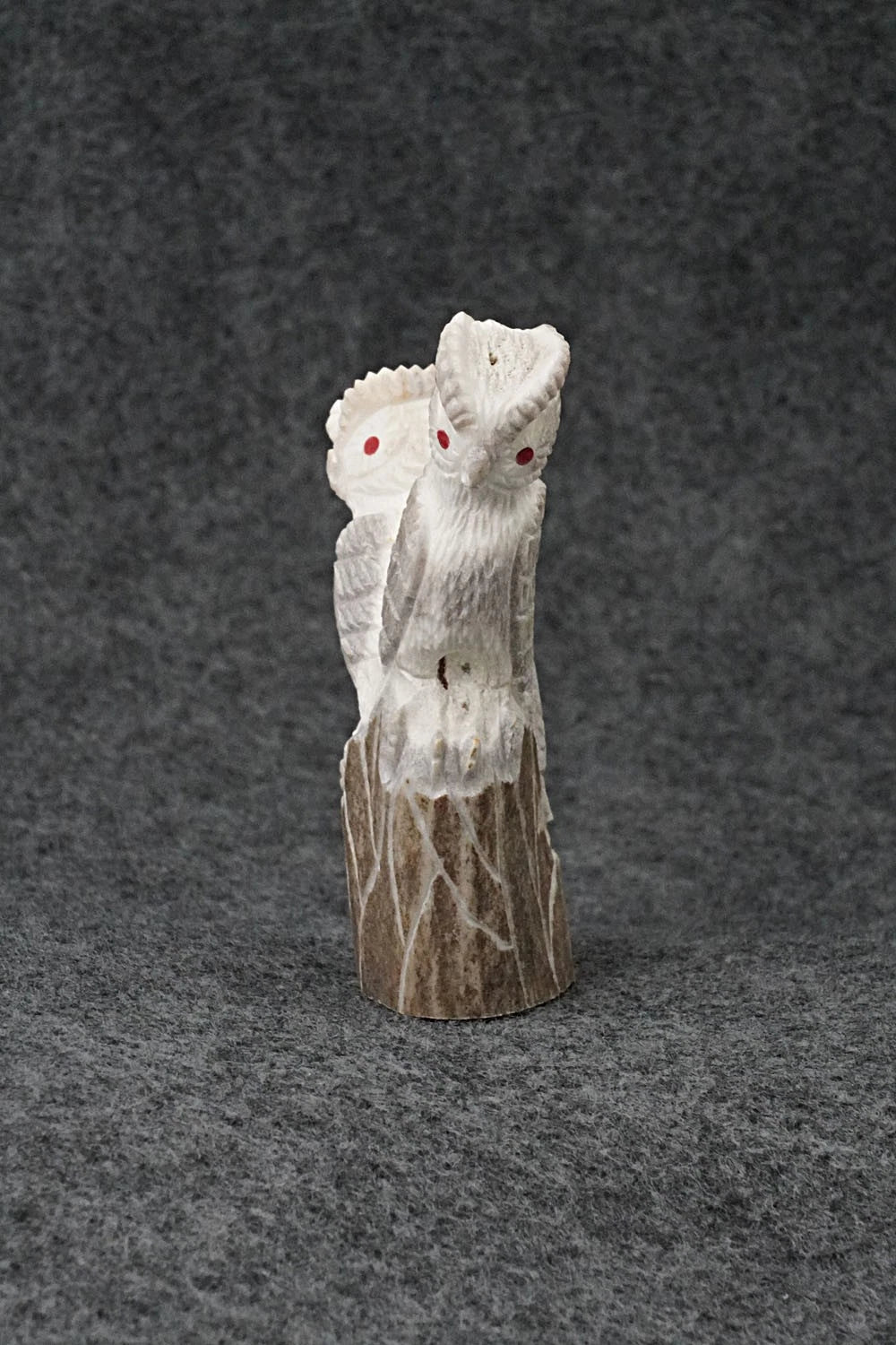 Owls Zuni Fetish Carving - Chris Peina