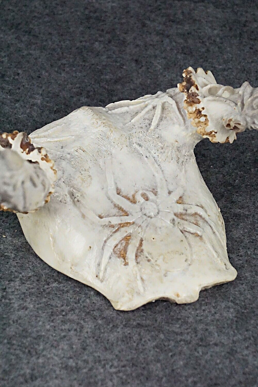 Spiders Zuni Fetish Carving - Maxx Laate