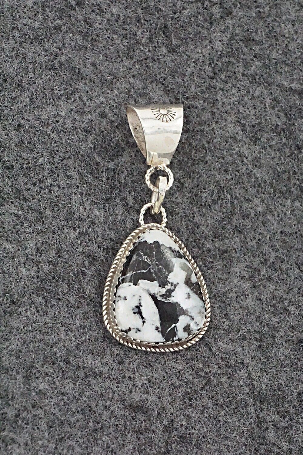 White Buffalo & Sterling Silver Pendant - Ernest Hawthorne