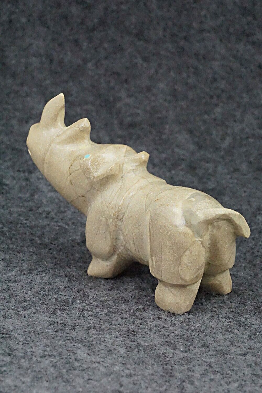 Rhino Zuni Fetish Carving - Enrike Leekya