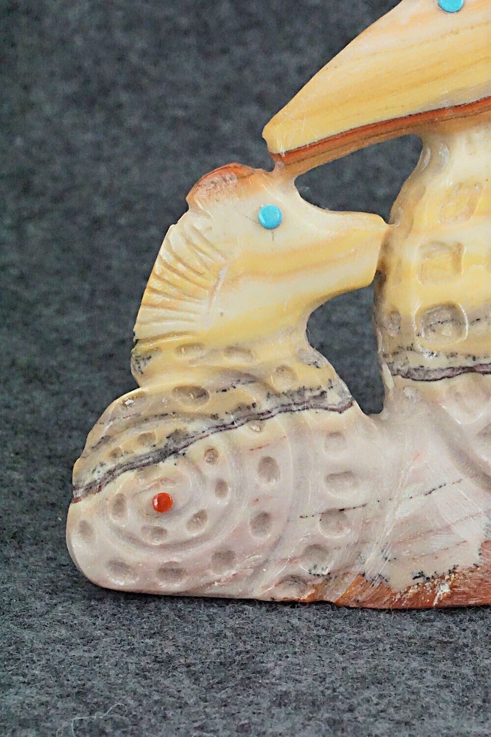 Seahorses Zuni Fetish Carving - Carlton Kaamasee
