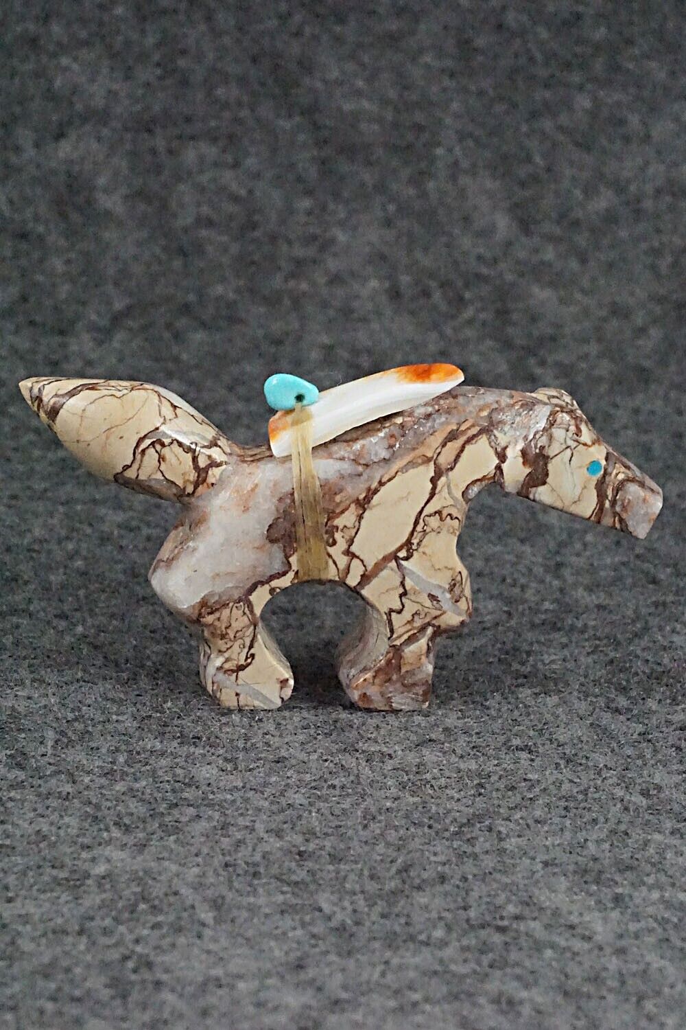 Horse Zuni Fetish Carving - Fernando Laiwakete