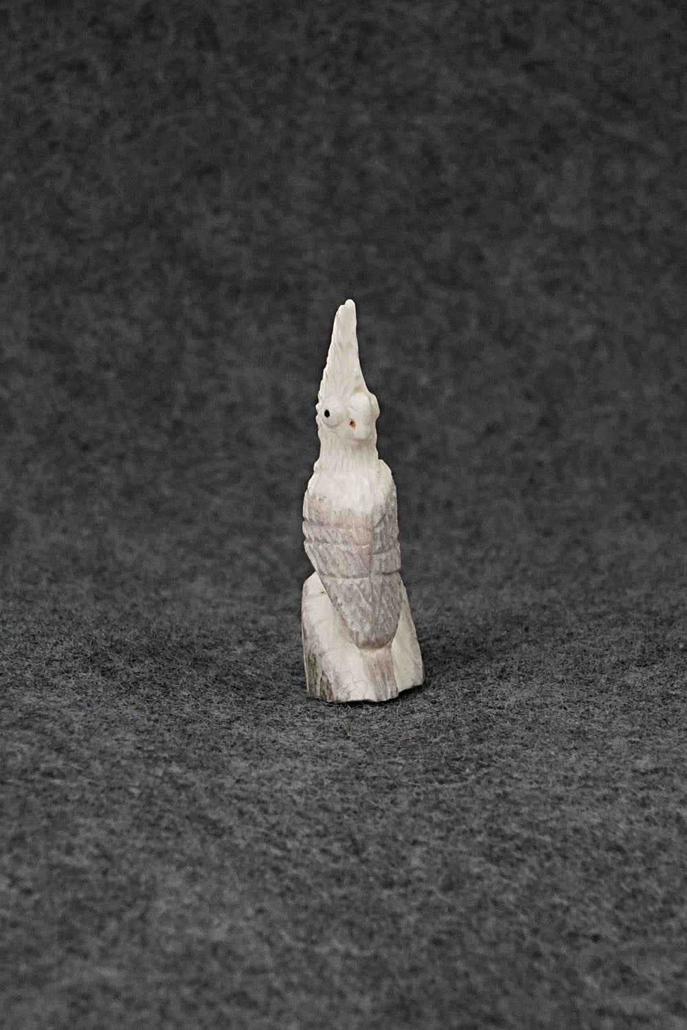 Parrot Zuni Fetish Carving - Chris Peina