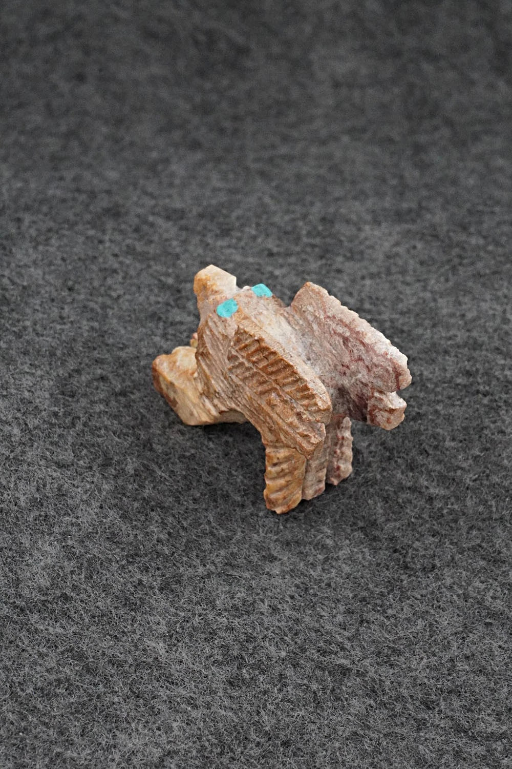 Eagle Zuni Fetish Carving - Carl Etsate