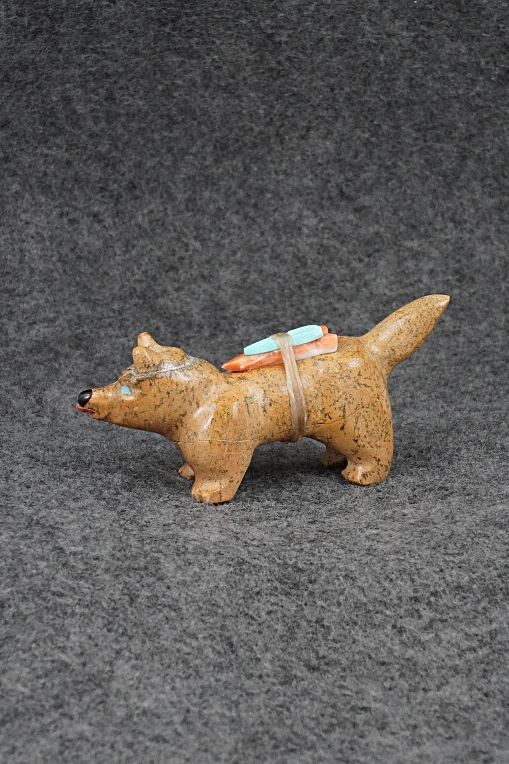Wolf Zuni Fetish Carving - Freddie Leekya