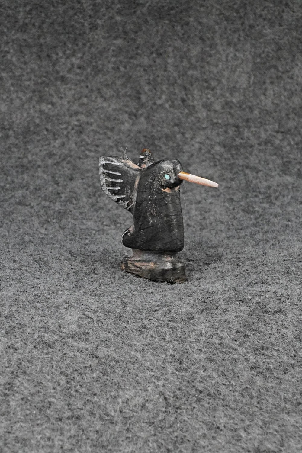 Hummingbird Zuni Fetish Carving - Justin Red Elk