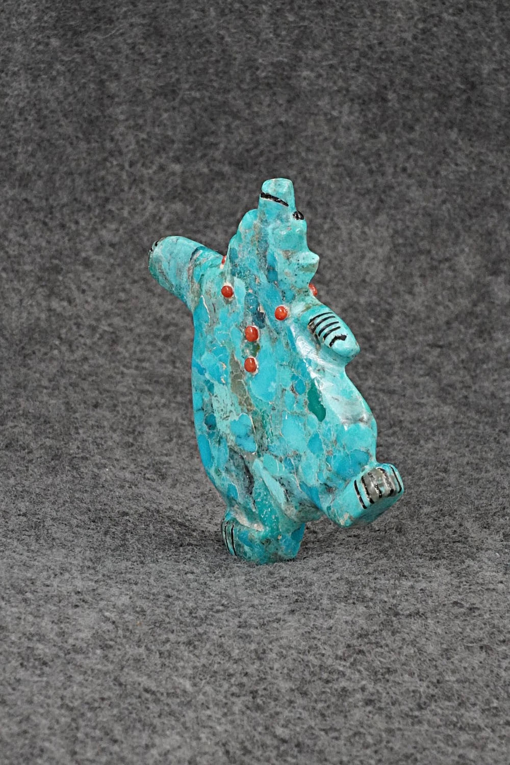 Bear Zuni Fetish Carving - Claudia Peina