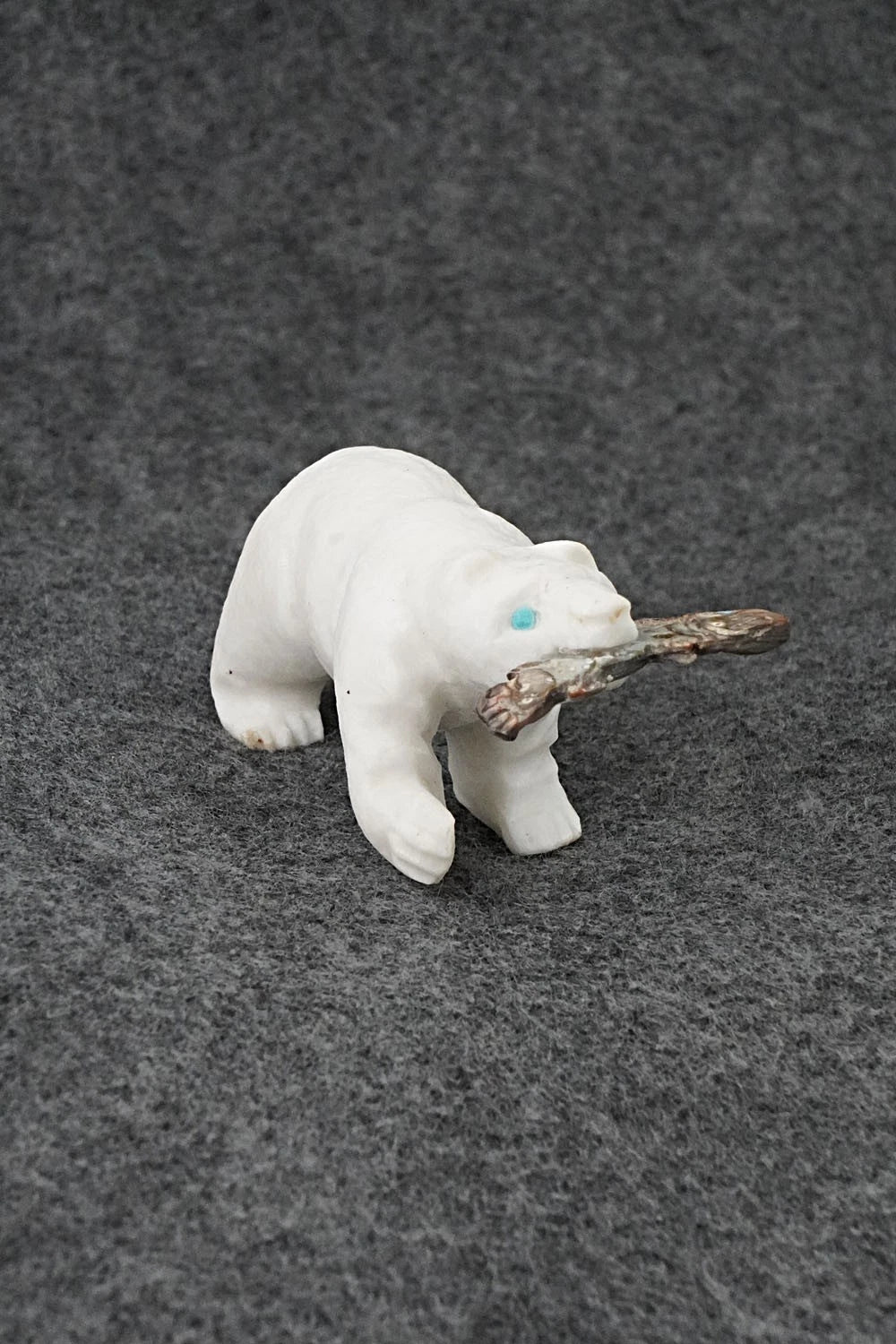 Bear Zuni Fetish Carving - Herb Him