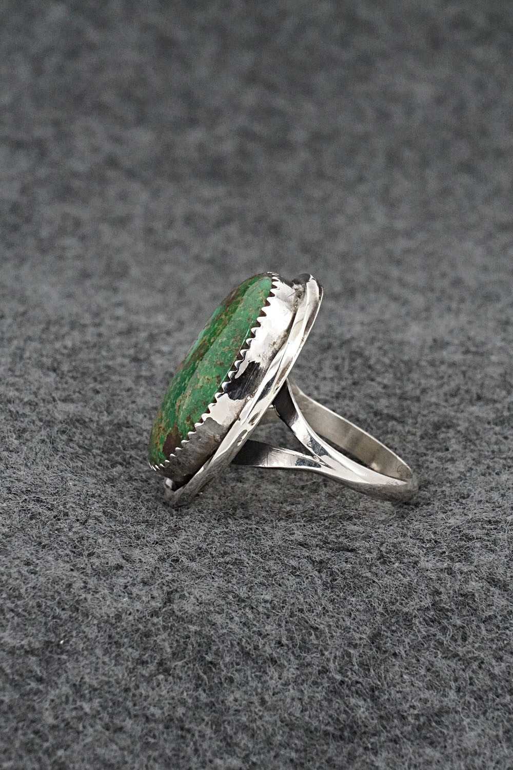 Turquoise & Sterling Silver Ring - Ernest Hawthorne - Size 8